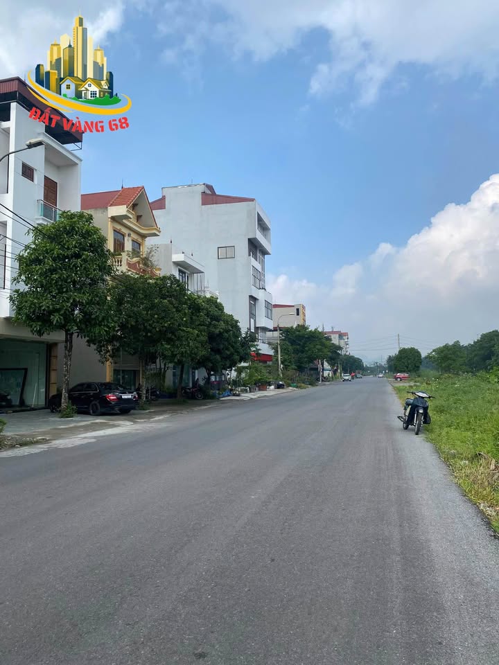 Đất mặt tiền Phan Chu Trinh, Ninh Bình 90m² giá chỉ 11 tỷ - Vị trí kinh doanh đắc địa!