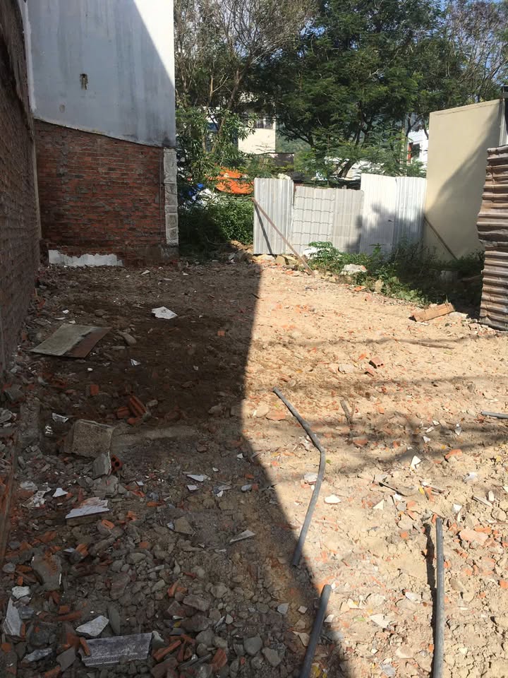 Bán đất Khu Tái Định Cư Đất Lành Nha Trang 73,8m² - Tiềm năng đầu tư lớn!