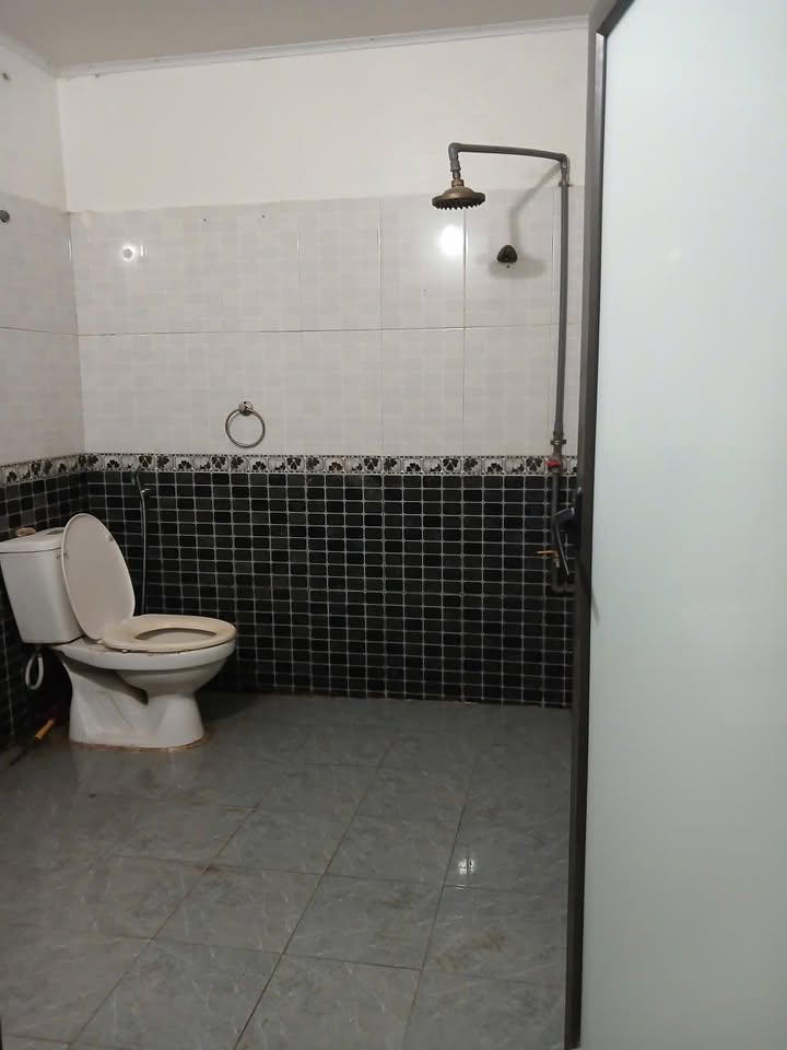 Nhà cấp 4 cho thuê tại Phường Lê Lợi, Vinh - 85m² chỉ 4.5 triệu/tháng!