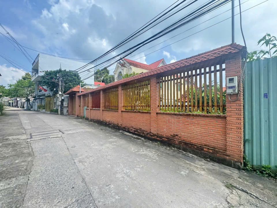 Đất Biệt thự Trảng Dài Biên Hòa 375m² giá 8.5 tỷ - Vị trí đắc địa ngay chợ!