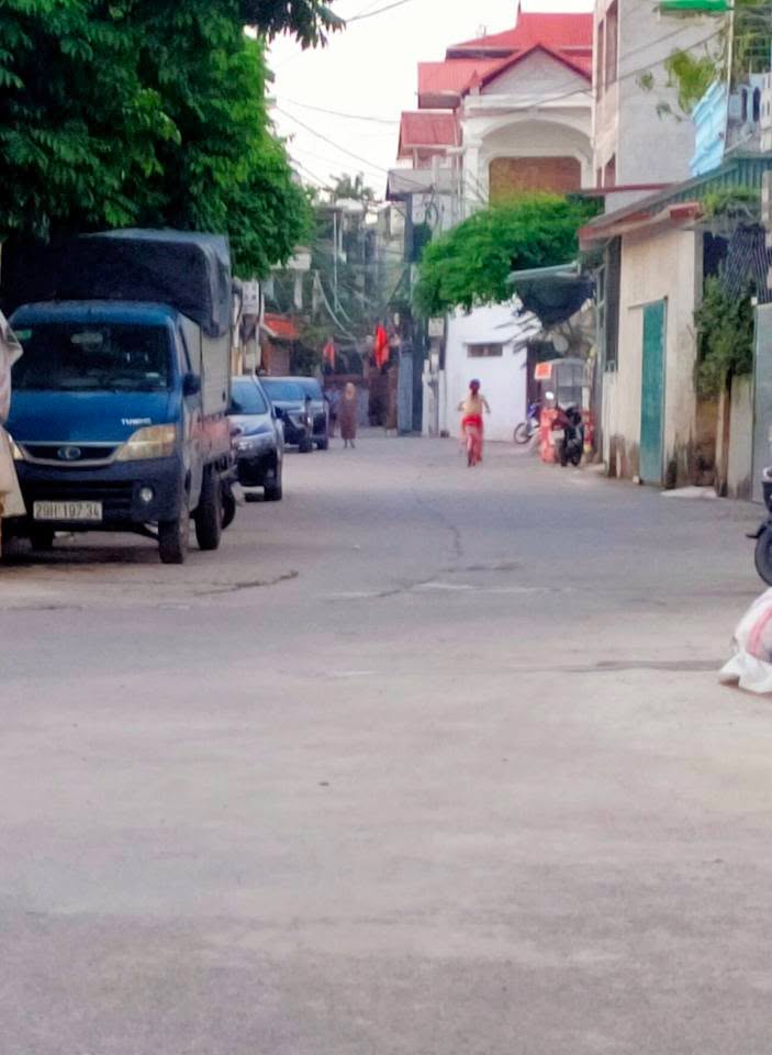 Nhà Liên Ninh Thanh Trì 68m² giá 6 tỷ - Thiết kế hiện đại, ô tô vào tận nhà!