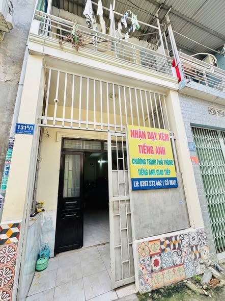 Nhà riêng Dĩ An 30m² giá 900 triệu - Sổ chung, gần đường Trần Quang Diệu!