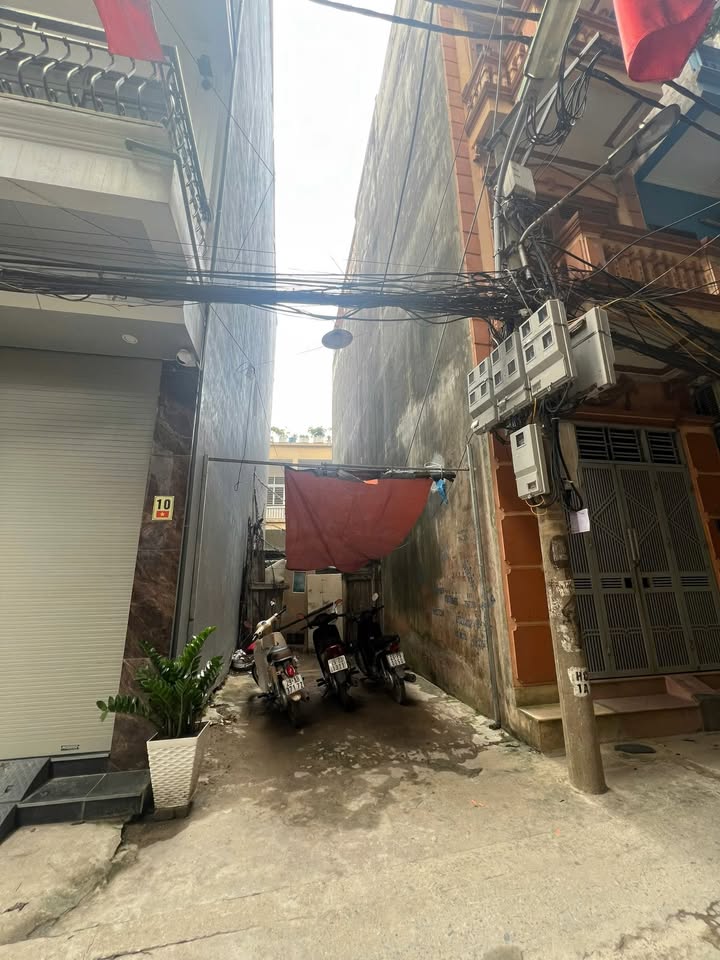 Đất Tăng Thiết Giáp 41m² giá 6.48 tỷ - Kinh doanh thuận lợi, vị trí đắc địa!