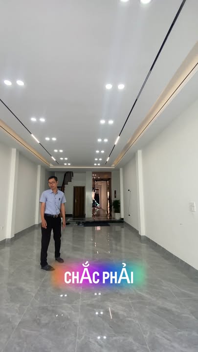 Nhà 7 tầng Thạch Bàn, Long Biên 55m² giá thỏa thuận - Đầu tư hoàn hảo!