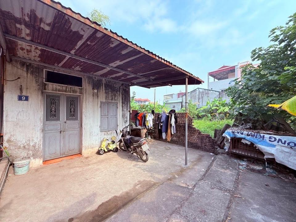 Nhà cấp 4 Thạch Bàn 33m² giá 4 tỷ - Sổ hồng chính chủ!