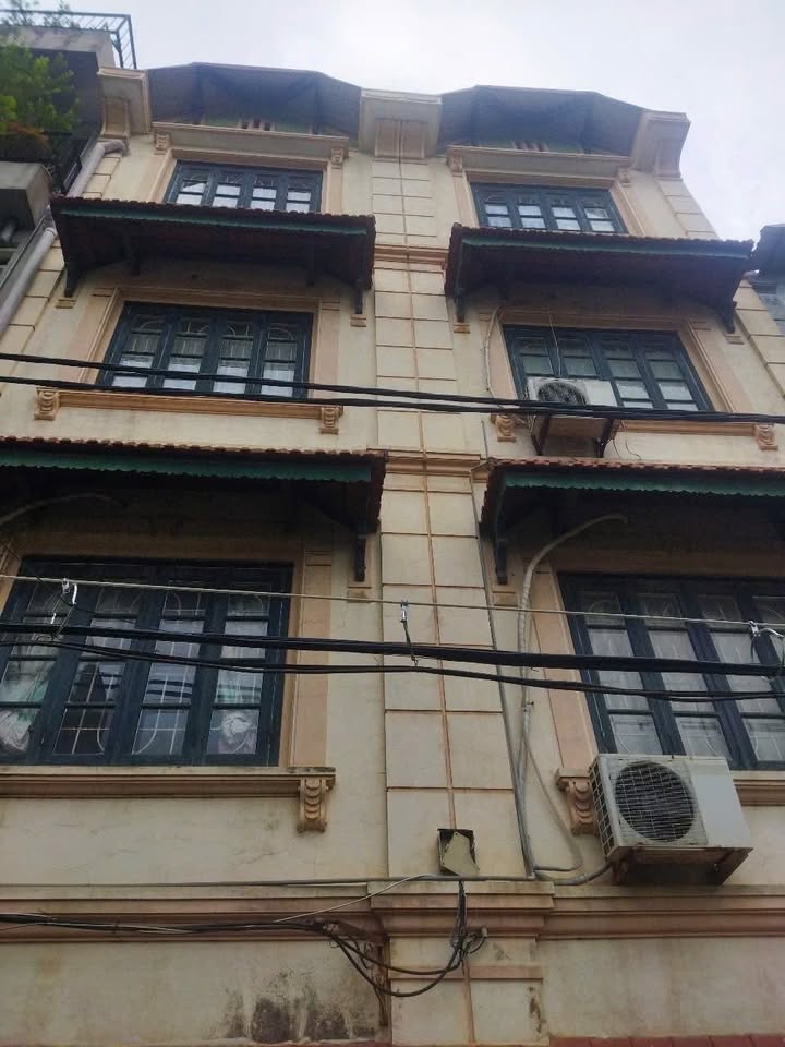 Nhà 4 tầng Ngõ 264 đường Âu Cơ 94m² giá 16 tỷ - Chính chủ cần bán gấp!