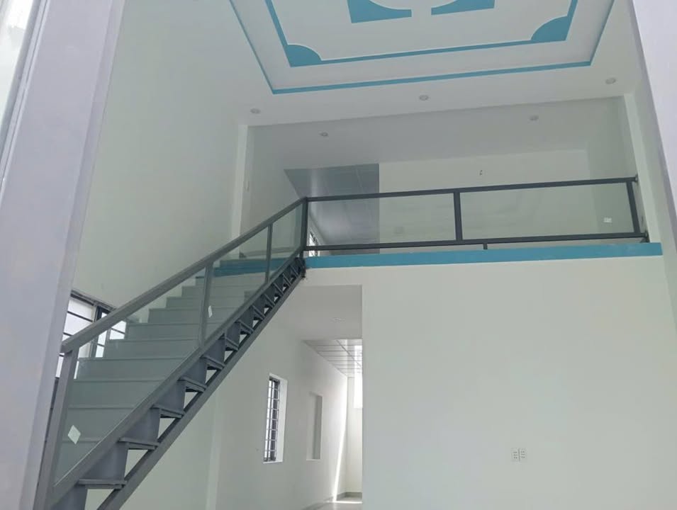 Nhà phố Phước Tỉnh 105m² giá 2.1 tỷ - Gần vòng xoay tiện lợi!