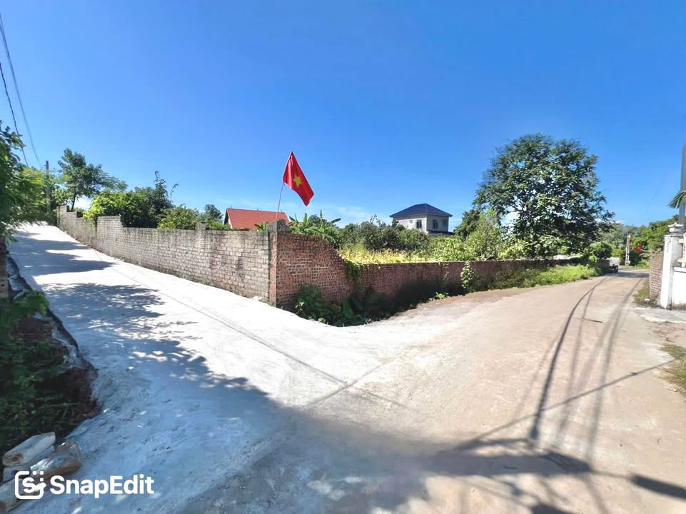 Đất 2 mặt tiền tại Yên Sơn, Lục Nam 500m² chỉ 5 tỷ - Cơ hội đầu tư tuyệt vời!