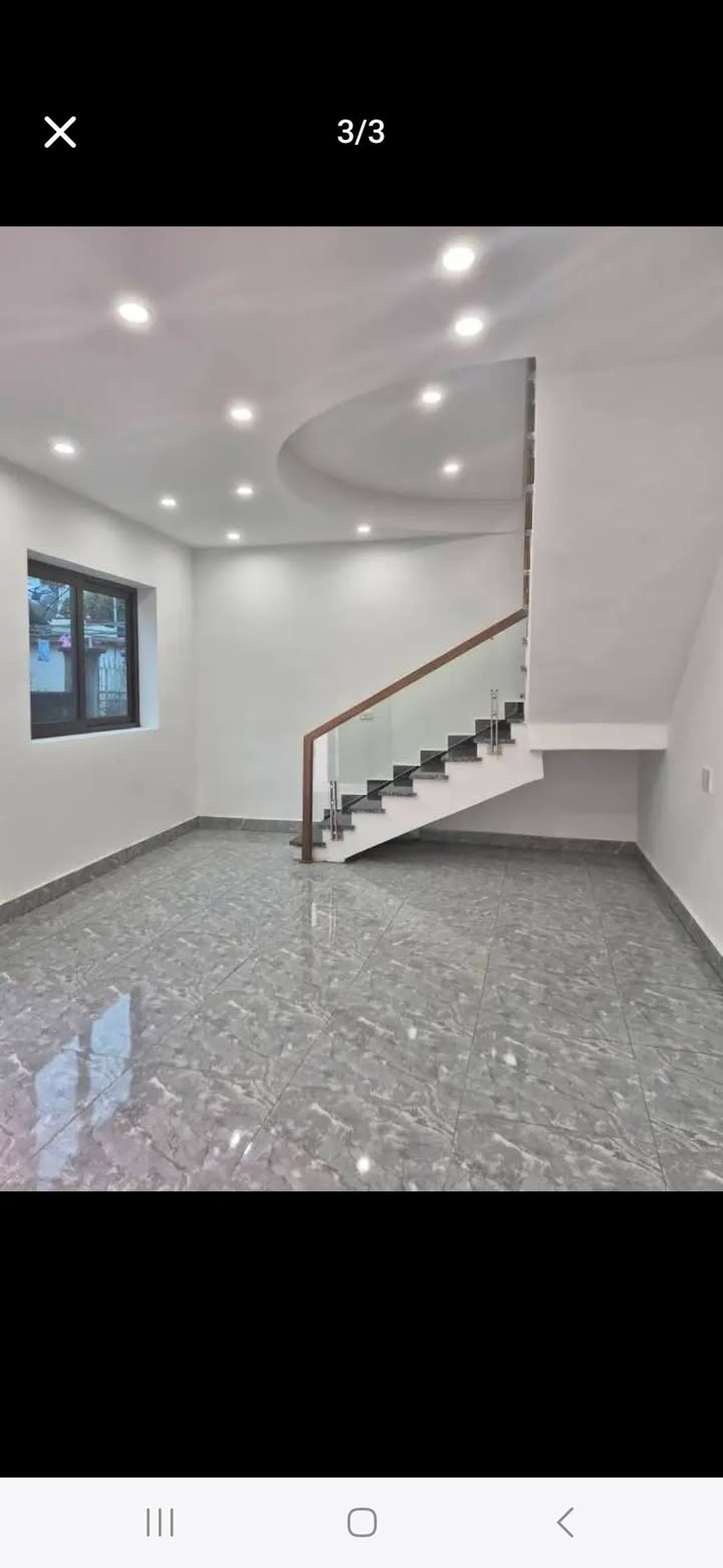 Nhà 2 tầng Hạ Long 60m² giá 1 tỷ - Sổ hồng chính chủ, ô tô vào tận nơi!