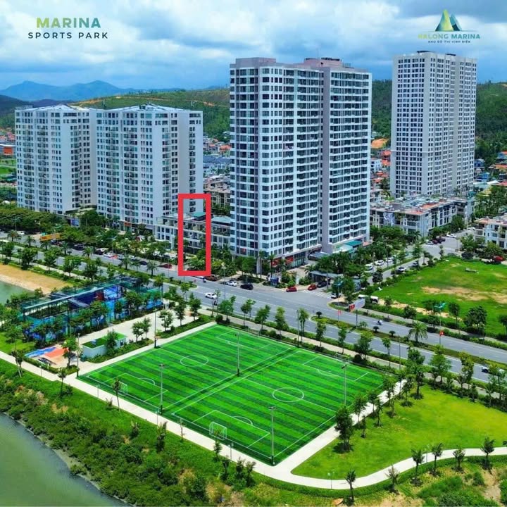 Nhà phố thương mại 4 tầng mặt đường Hoàng Quốc Việt, Hạ Long 157m² - Sổ đỏ lâu dài, view biển tuyệt đẹp!