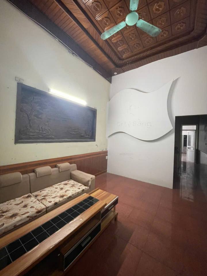 Nhà mặt đường 18, phường Cẩm Thịnh 3 tầng cho thuê chỉ 3 triệu/tháng - Kinh doanh cực tốt!