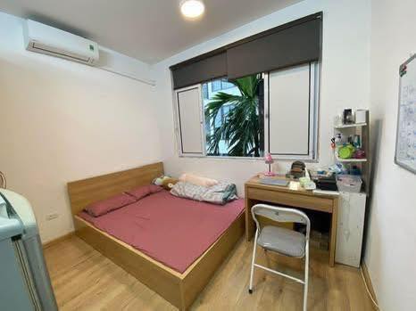 Phòng cho thuê tại ngõ 12 Đào Tấn, quận Ba Đình - View thoáng mát, chỉ 3.3 triệu!