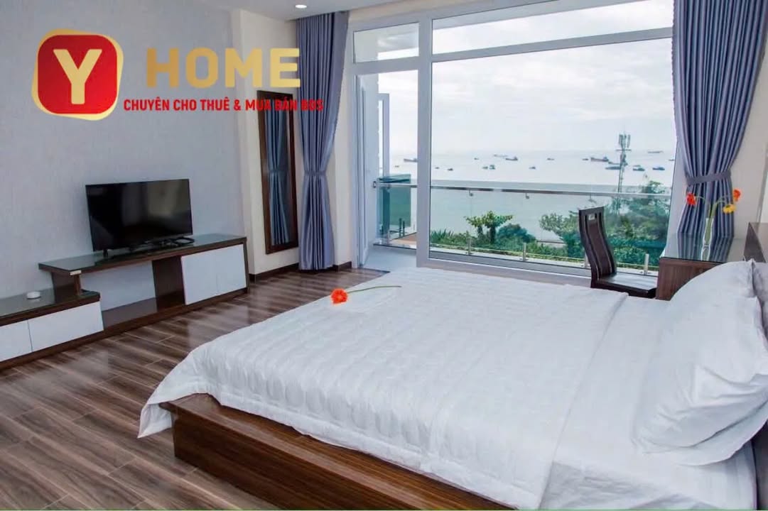 Villa cho thuê đường Trần Phú, Vũng Tàu - 8 phòng ngủ, 50m đến biển