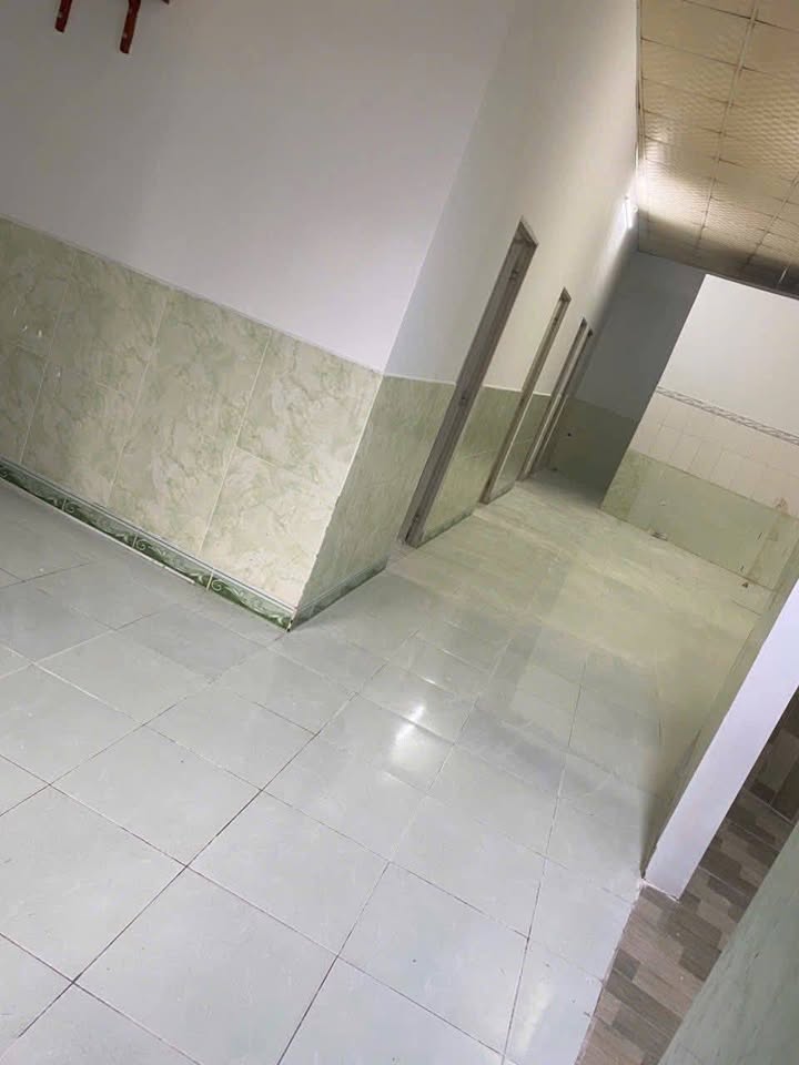 Nhà cho thuê tại phường Phước Nguyên, Bà Rịa - Vũng Tàu 4PN giá 3.5 triệu - Không gian rộng rãi, thoáng mát!