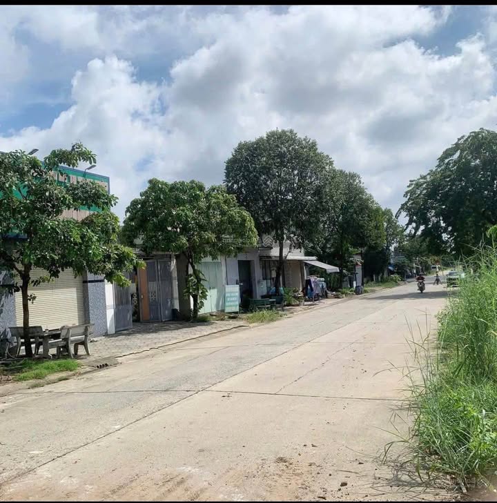 Đất mặt tiền Lê Thị Long, xã Tân An Hội, Củ Chi 167m² - Giá hấp dẫn chỉ 1.53 tỷ!