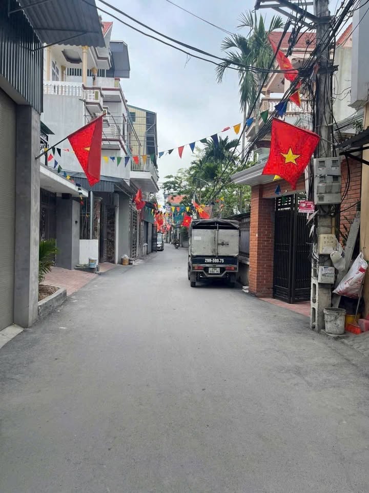 Đất nền Phương Trung, Thanh Oai 42.3m² giá 2.5 tỷ - Sổ đỏ chính chủ, đầu tư sinh lời!