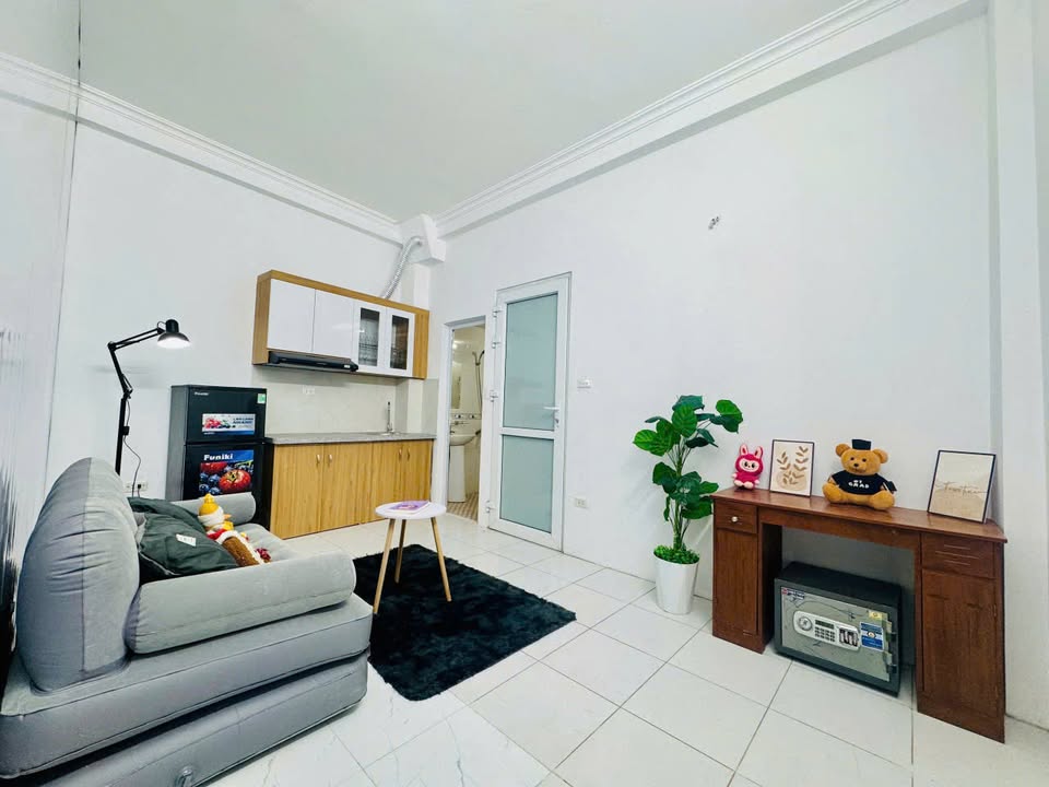 Chính chủ cho thuê nhà nhỏ Ngõ 36 Phú Đô, giá 3.65 triệu - Full nội thất tiện nghi!