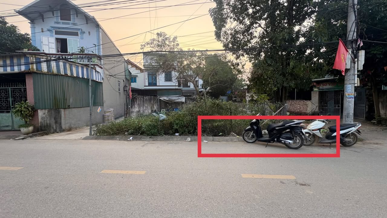 Bán Lô Đất Góc 84m² Tại Lũng Vị, Đông Phương Yên - Giá Chỉ 4.5 Tỷ!