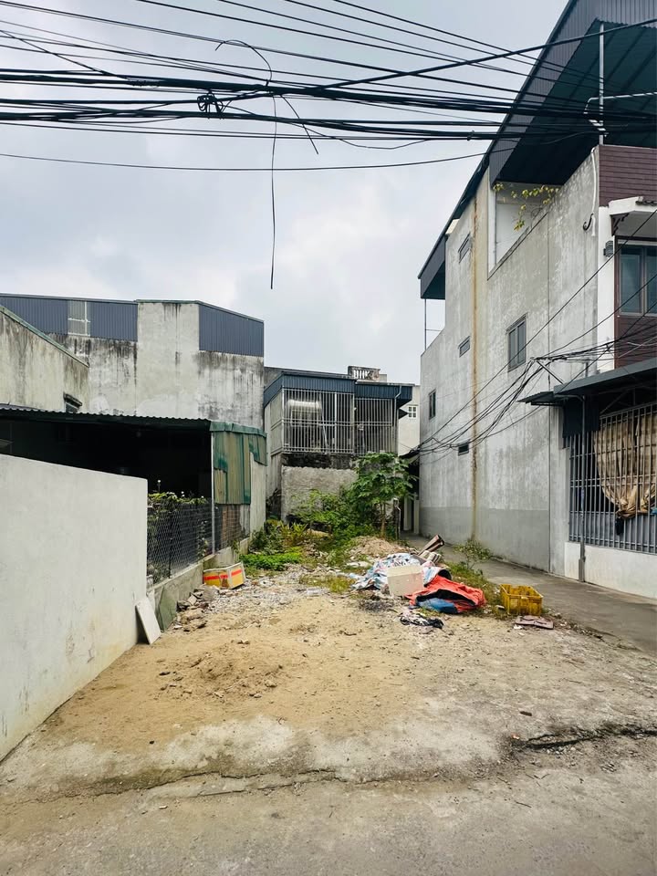 Lô đất thổ cư đường Nguyễn Tĩnh, 65,5m² giá 2 tỷ - Vị trí đẹp, đầu tư sinh lời