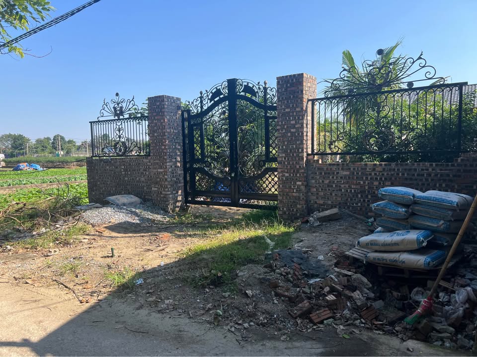 Lô đất 300m² có nhà sẵn tại Hồng Vân, Thường Tín - Cơ hội đầu tư tuyệt vời!