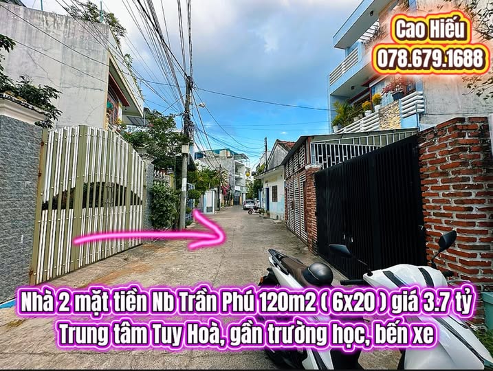 Nhà 2 mặt tiền đường Trần Phú Tuy Hòa 120m² giá 3.7 tỷ - Cơ hội đầu tư tuyệt vời!