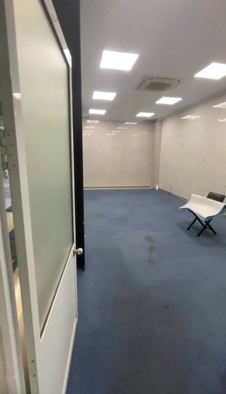 Cho thuê toà nhà 5 tầng mặt tiền đường 2/9 Đà Nẵng - Giá 160 triệu/tháng