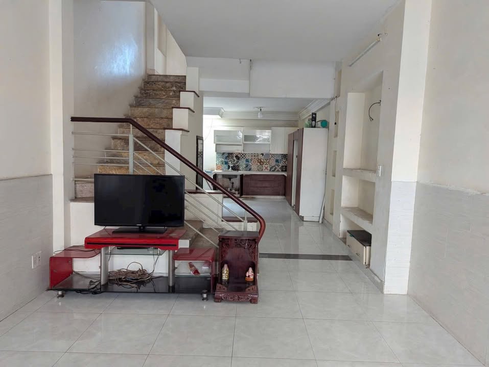 Nhà cho thuê Gò Vấp 68m² giá 12 triệu - Thoáng mát, tiện nghi đầy đủ!