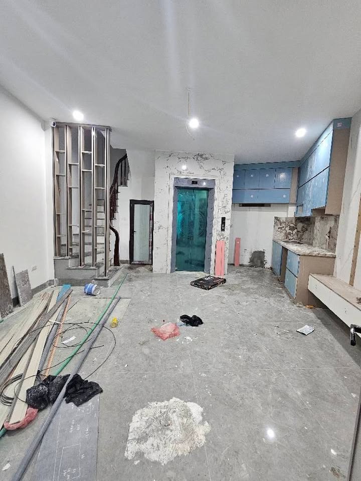 Nhà mặt tiền 4m Trần Khát Chân 43m² giá 13 tỷ - Sẵn sàng về ở ngay!