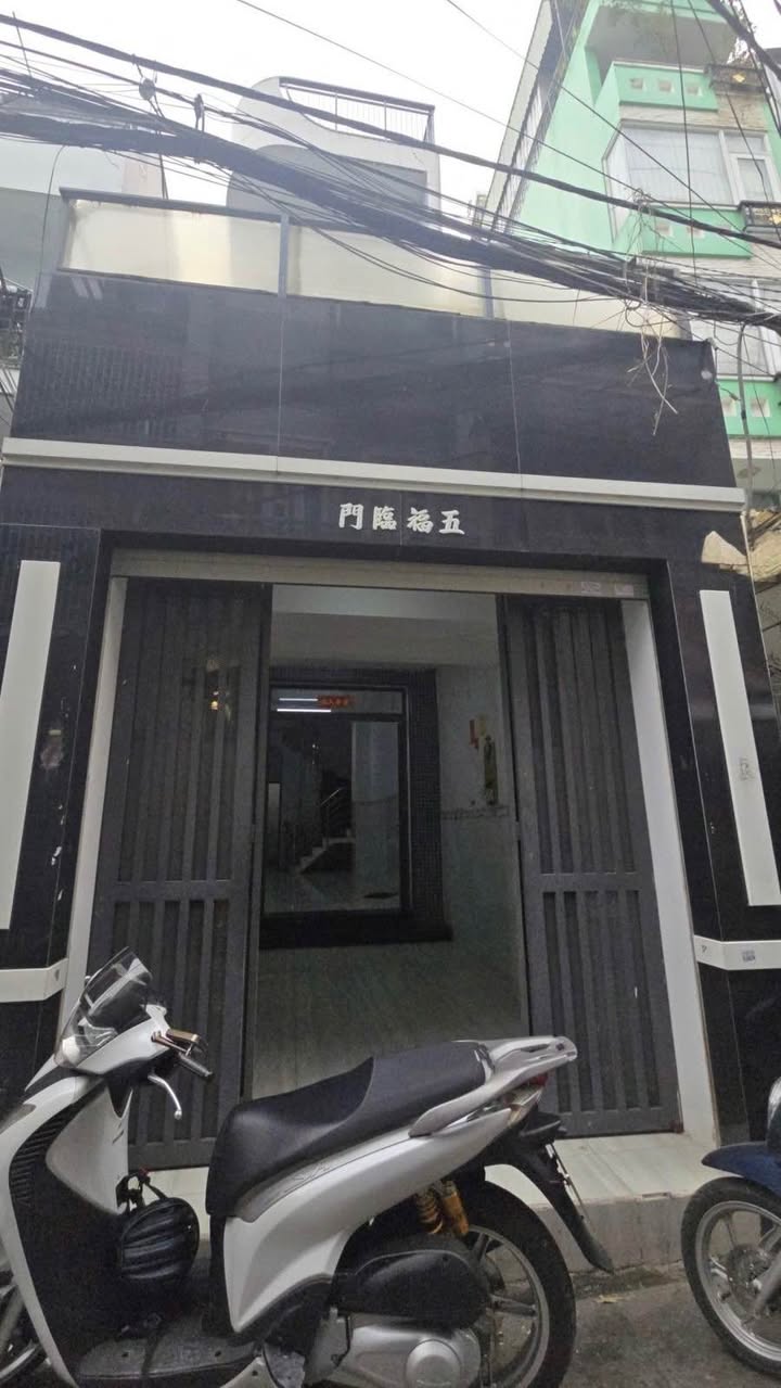Nhà đẹp 4 tầng mặt hẻm Sư Vạn Hạnh, quận 5, diện tích 48m² - Giá chỉ 7.99 tỷ!