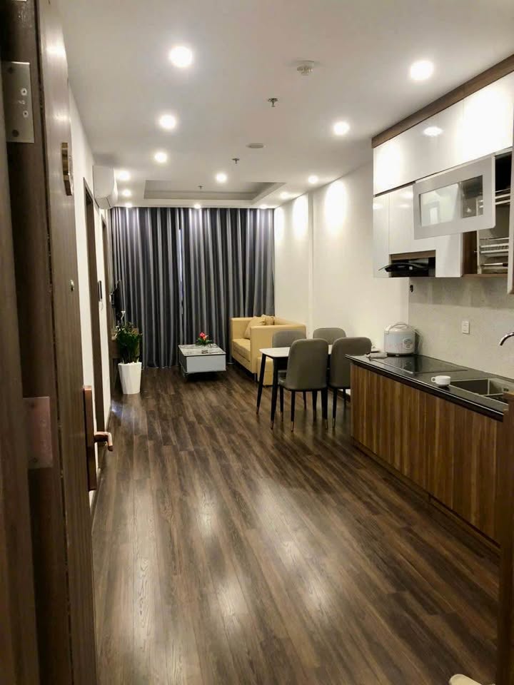 Căn hộ 2PN 2WC tại Chung Cư Hoàng Huy Commerce, Hải Phòng - Full nội thất, chỉ việc vào ở!