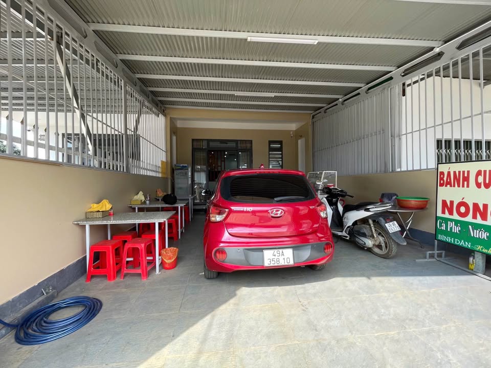 Nhà phố Bảo Lộc 162m² giá 4.2 tỷ - Đường ô tô, chính chủ thương lượng!