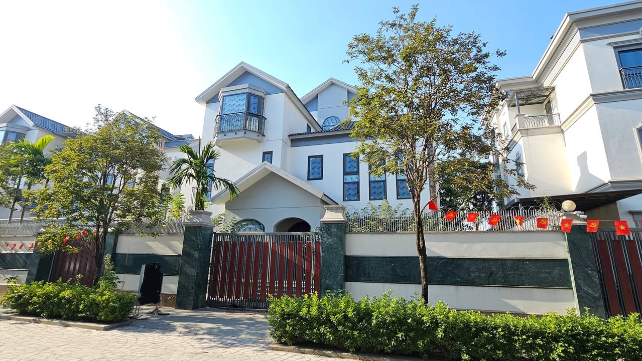 Biệt thự cho thuê Galaxy Vạn Phúc 500m² giá 60 triệu - Phù hợp làm khách sạn!