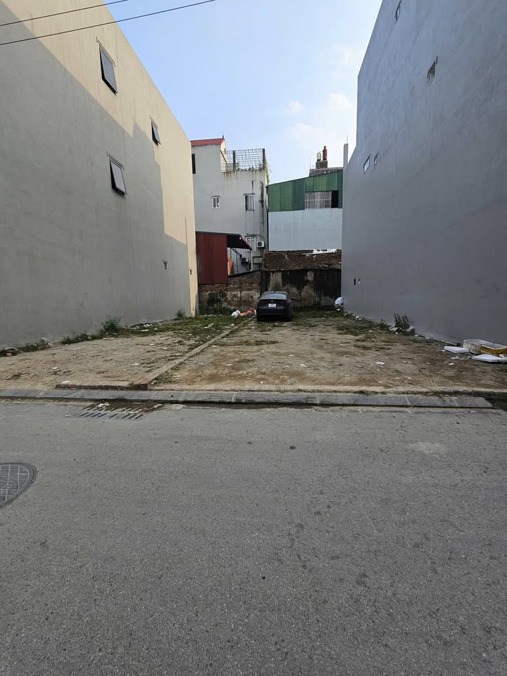 Đất đầu tư Thụy Lâm 73,5m² giá 4 tỷ - Cơ hội hiếm có cho nhà đầu tư!