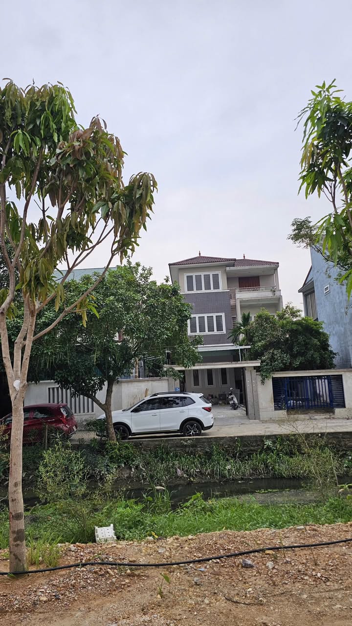 Cho thuê nhà, phòng trọ và mặt bằng tầng 1 đường 72m, Hưng Đông - Vinh, Nghệ An - Vị trí đắc địa, thuận lợi kinh doanh!