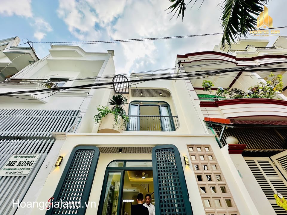 Nhà phố Gò Vấp 57m² giá 6.79 tỷ - Nhà đẹp hiện đại, phòng ngủ dưới trệt!