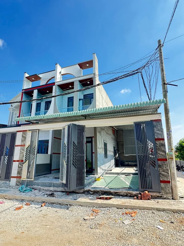 Nhà phố Tân Mỹ, Dĩ An 49.5m² giá 1.69 tỷ - Sẵn sàng ở ngay!