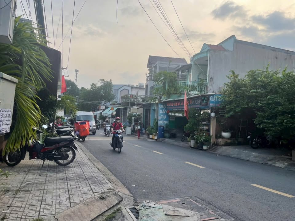 Đất mặt tiền Võ Văn Hát, Long Trường, Q9 - Diện tích 656m², giá 66 tỷ - Cơ hội đầu tư tuyệt vời!