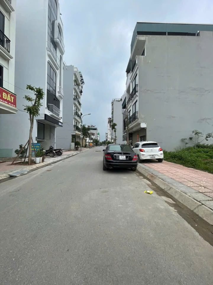 Đất dự án Cự Khối 88m² giá thỏa thuận - View hồ 30ha tuyệt đẹp!