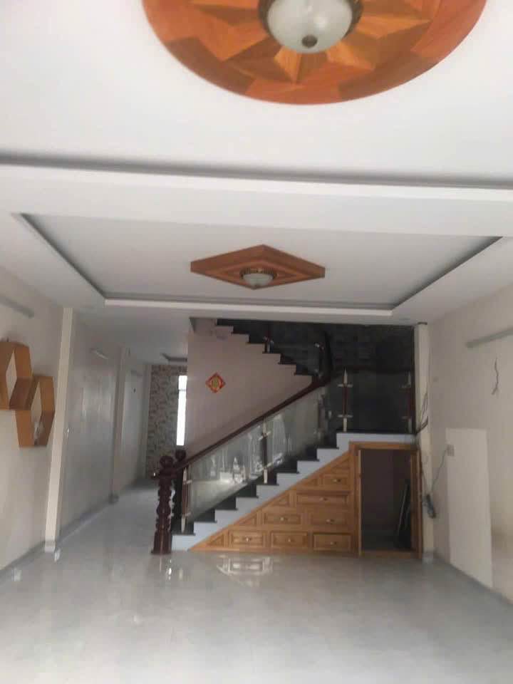 Nhà Phú Mỹ, Thủ Dầu Một 150m² giá 5 tỷ - Sẵn sàng vào ở ngay!