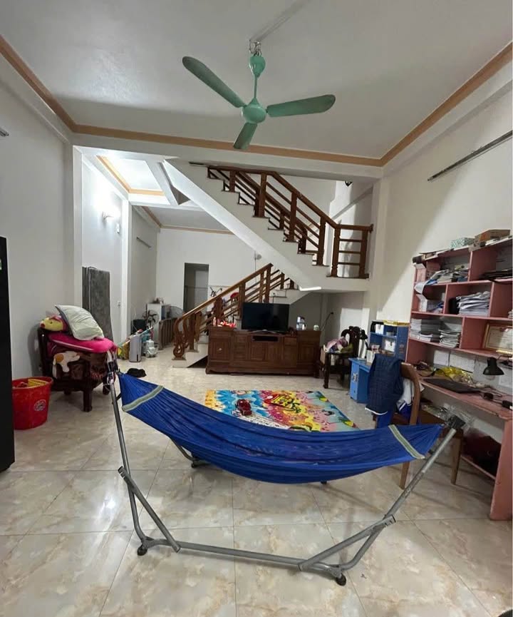 Nhà 2 tầng phố Đình Hương, 75m² giá 2.9 tỷ - Sẵn sàng vào ở!