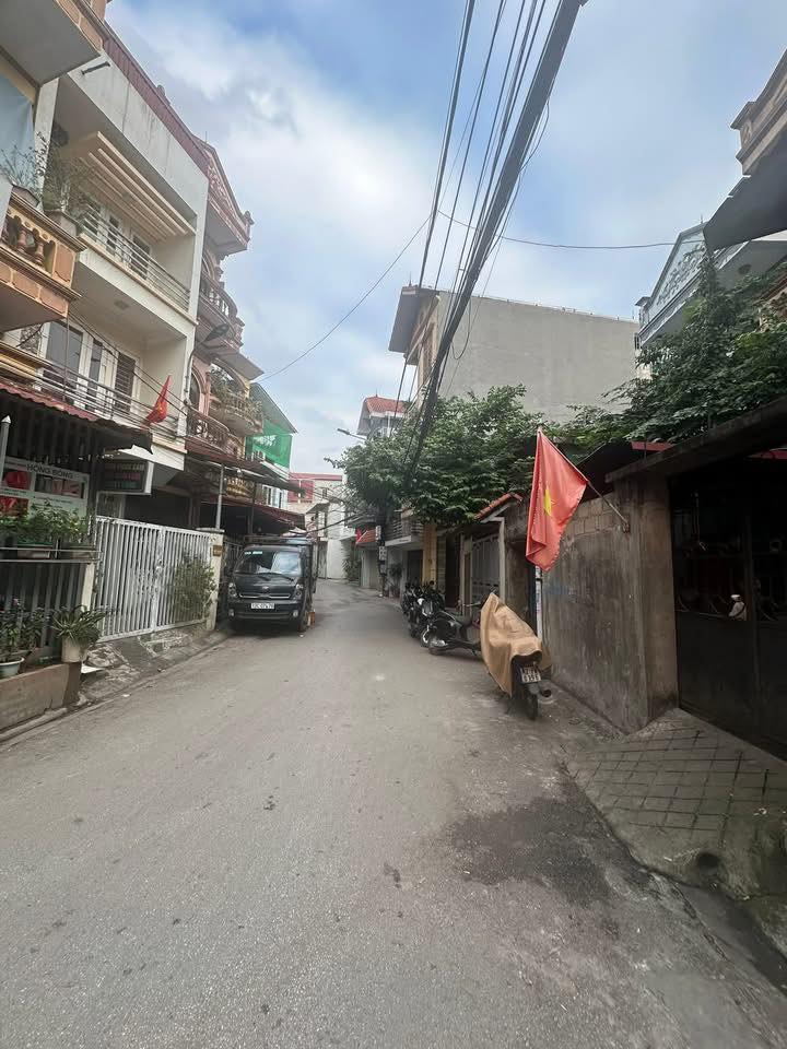 Nhà 3 tầng mặt đường Phan Đình Phùng Lạng Sơn 128m² giá 3 tỷ - Kinh doanh sầm uất!