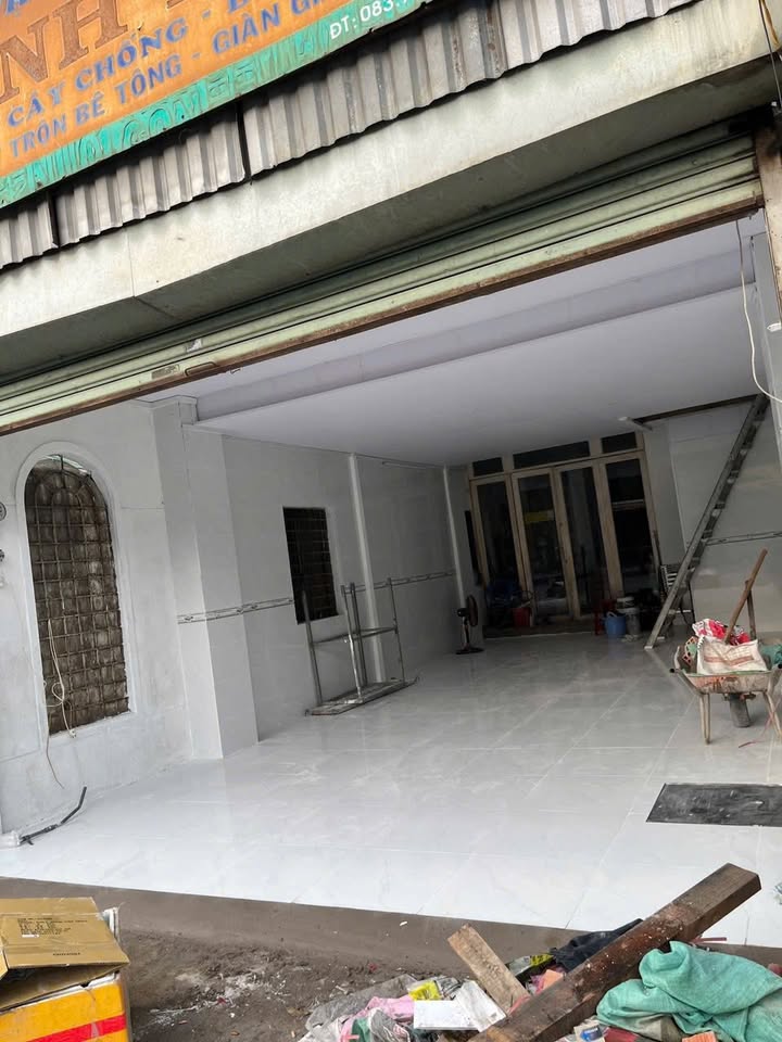 Mặt bằng kinh doanh góc 2 mặt tiền đường Quang Trung 45m² giá 15 triệu - Khu vực sầm uất!