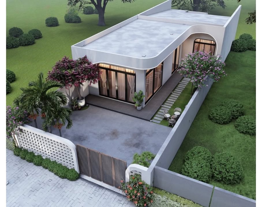 Nhà cho thuê đường Trường Sa quận 3 108m² - Sân rộng lý tưởng cho kinh doanh!