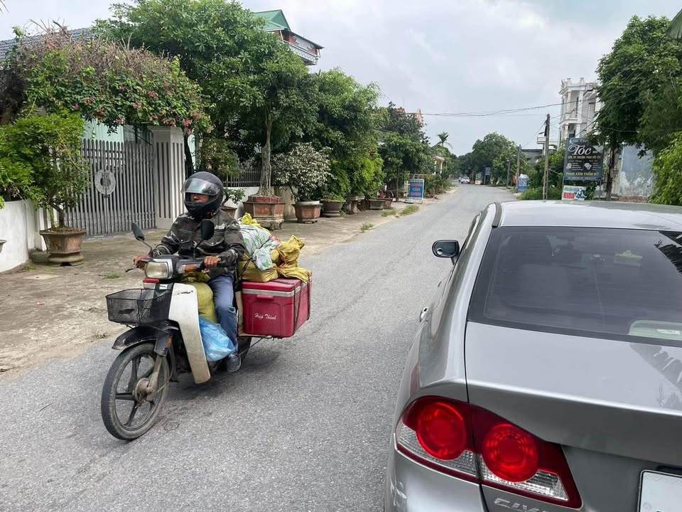 Đất nền lô góc đường huyện Đông Trà 130m² giá chỉ 9xx triệu - Vị trí kinh doanh thuận lợi!