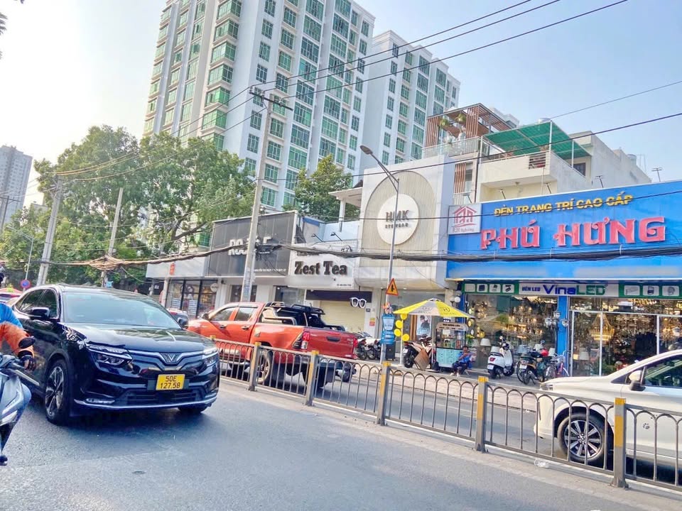 Đất nền mặt tiền Nguyễn Thị Thập, quận 7, 60.8m² - Cơ hội đầu tư hiếm có!