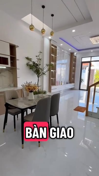 Nhà mới xây tại Cần Đước, Long An 100m² giá 2.68 tỷ - Tặng nội thất sang trọng!