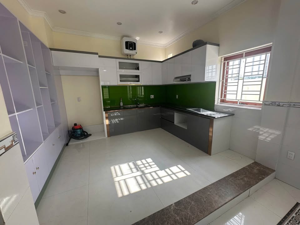 Nhà nguyên căn cho thuê tại khu Mê Linh, Anh Dũng - 200m² chỉ 24 triệu/tháng!