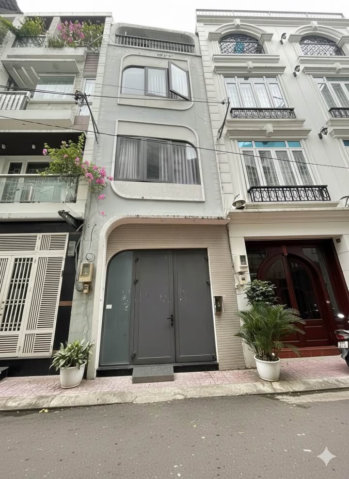 Nhà phố Quận 10 - 55m² giá 10 tỷ - Khai thác cho thuê 25 triệu/tháng!