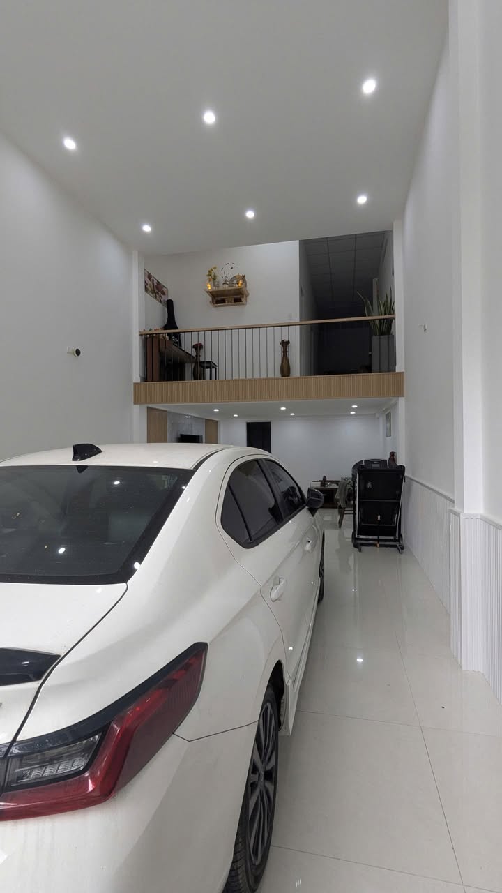 Cho thuê nhà mặt tiền đường Nguyễn Phước Nguyên 90m² - Phù hợp làm văn phòng, công ty!