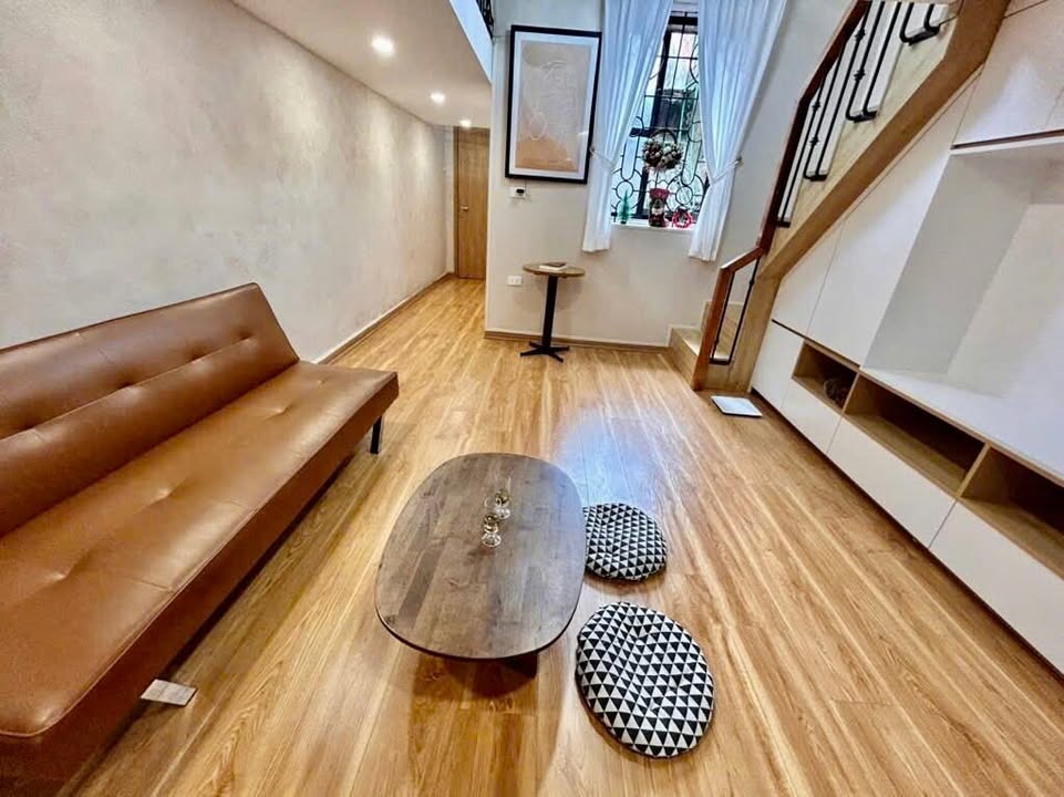 Studio 42m² Hàng Cân Hoàn Kiếm giá 3.7 tỷ - Đầu tư sinh lời ngay!